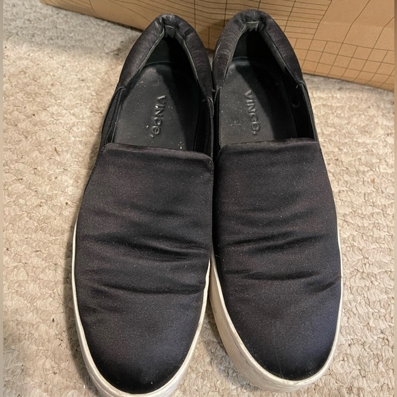 VINCE Black Platform Slip Ons Women’s Size 6US - Picture 3 of 5